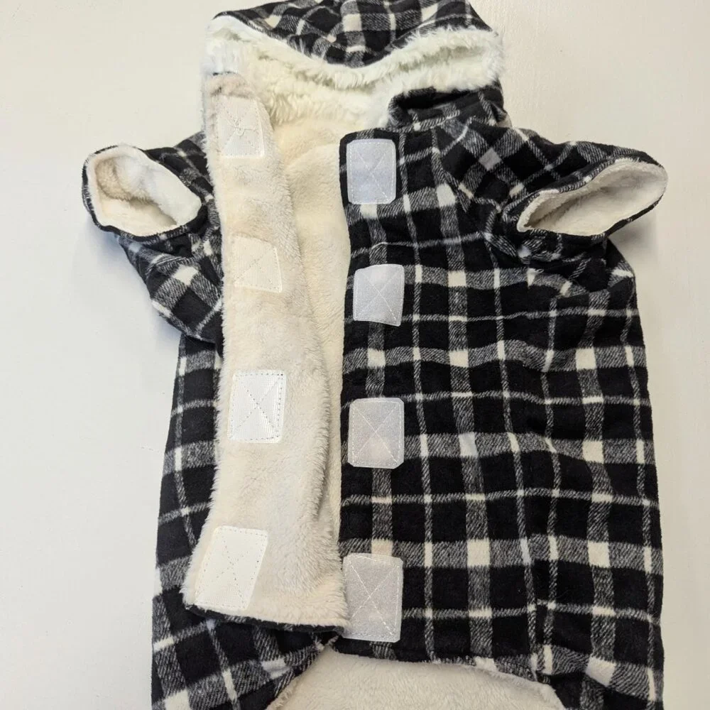 Flannel Hooded Dog Shirt Size Large Black and White Plaid With Fuzzy Inside